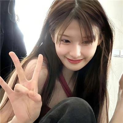 顶流绯闻旧照被扒，官方介入调查，长达一周持续发酵
